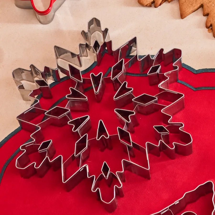 Baking Accessories | Karaca Karaca New Year Christmas Snowflake Stainless Steel Cookie Cutter, 20.5Cm, Silver