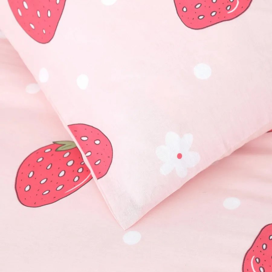 Duvet Cover Sets | Sarah Anderson Sarah Anderson Strawberry 100% Turkish Cotton Duvet Cover Set, Double, Multi